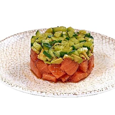 Medium Salmon Tartare