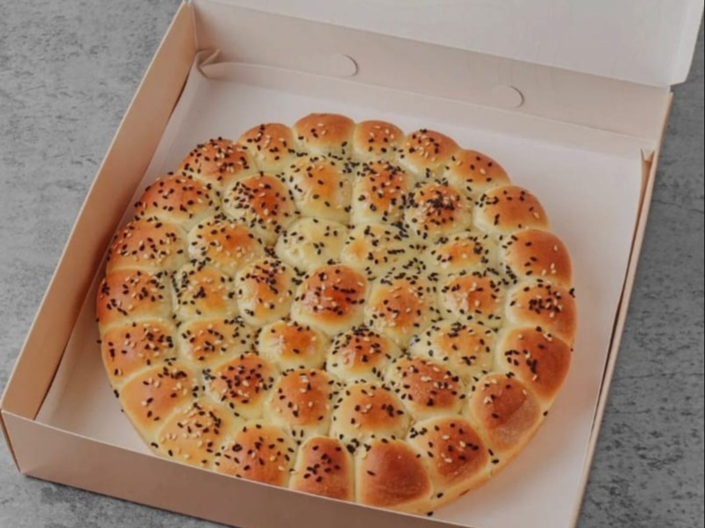 خلية نحل