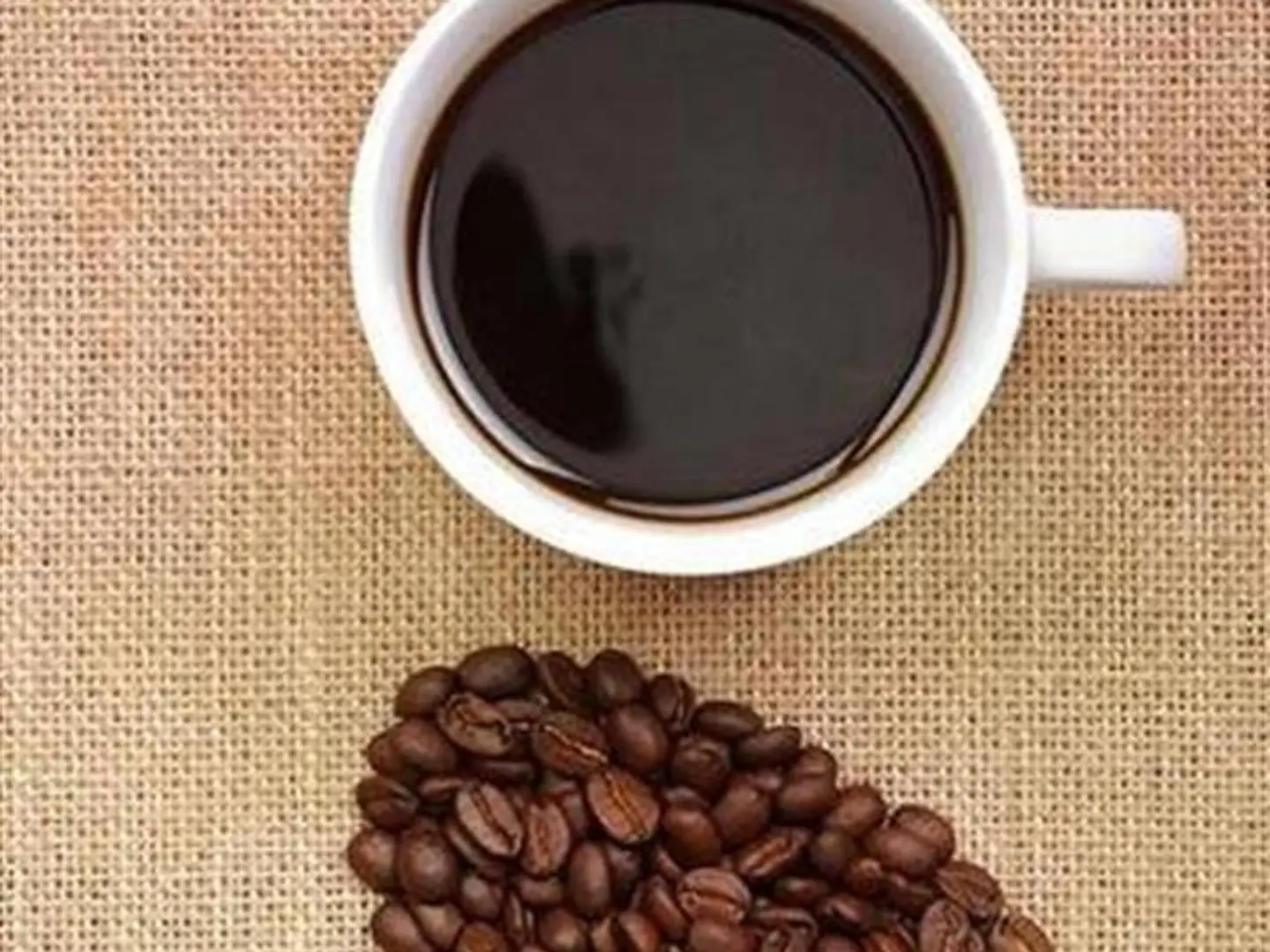 قهوه اليوم حار كبير