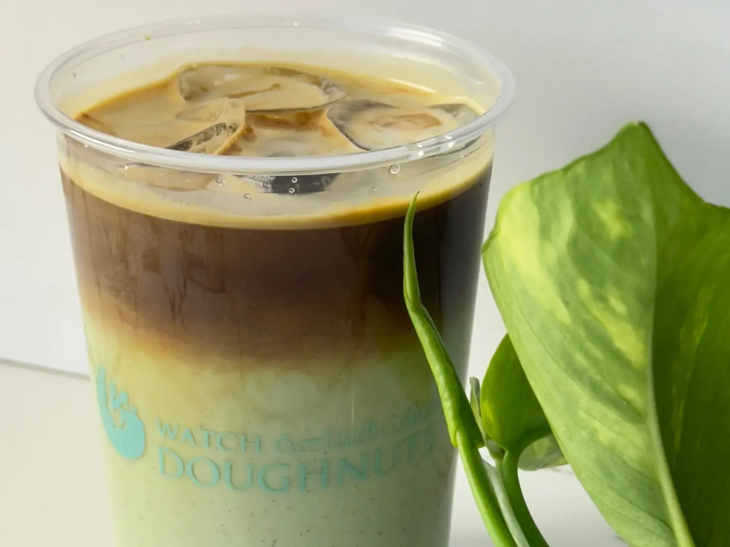 لاتيه فستق بارد