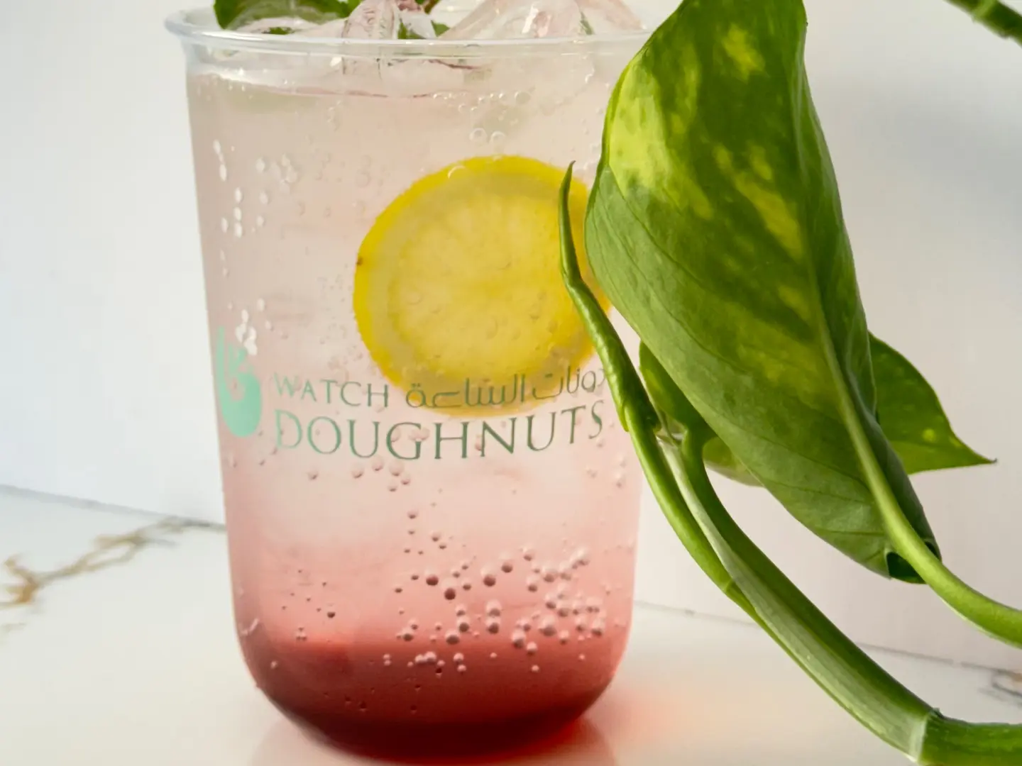 موهيتو توت أزرق