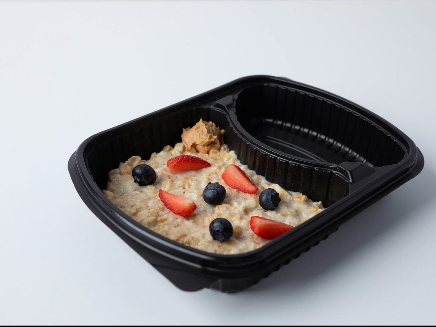 Line Oats With Fruits