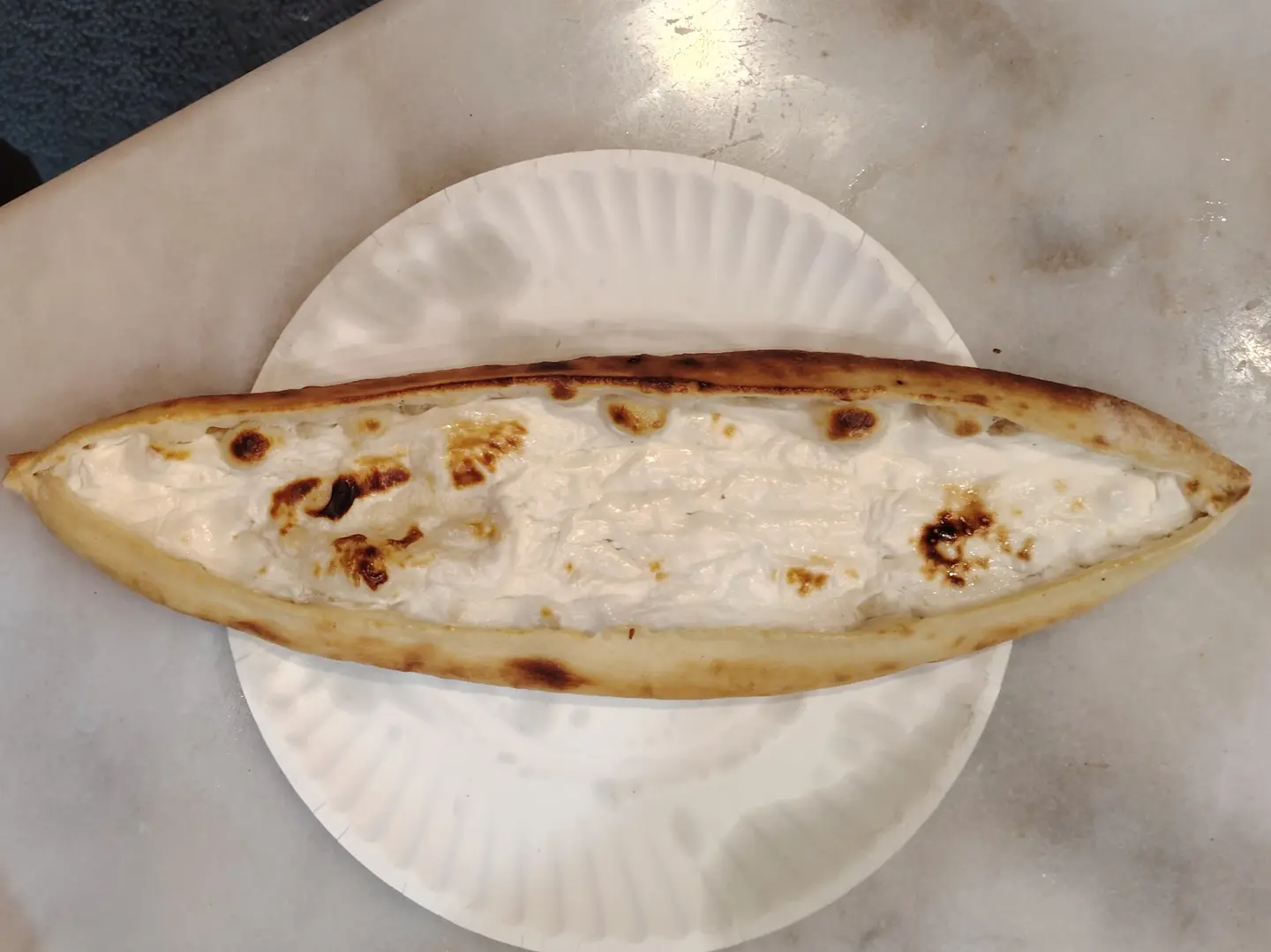 فطيرة لبنة فلافل