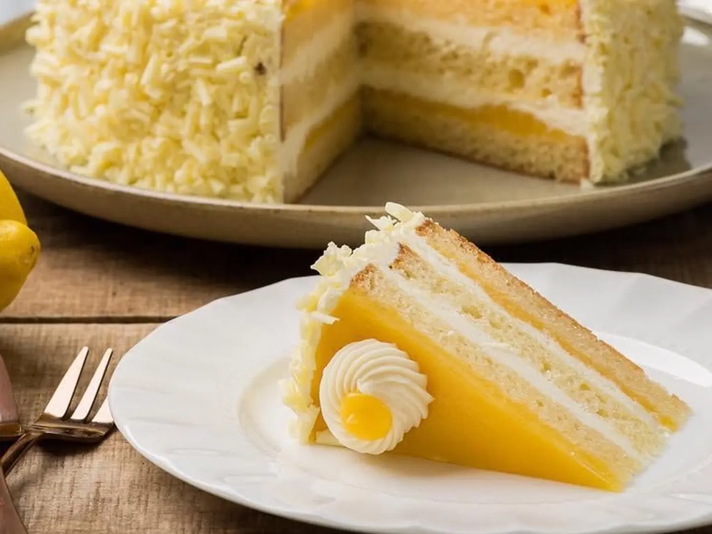 Lemon Mousse - Cake Piece