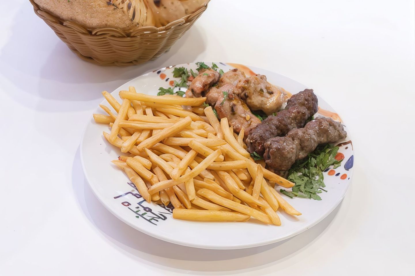شيش طاووق وكفتة