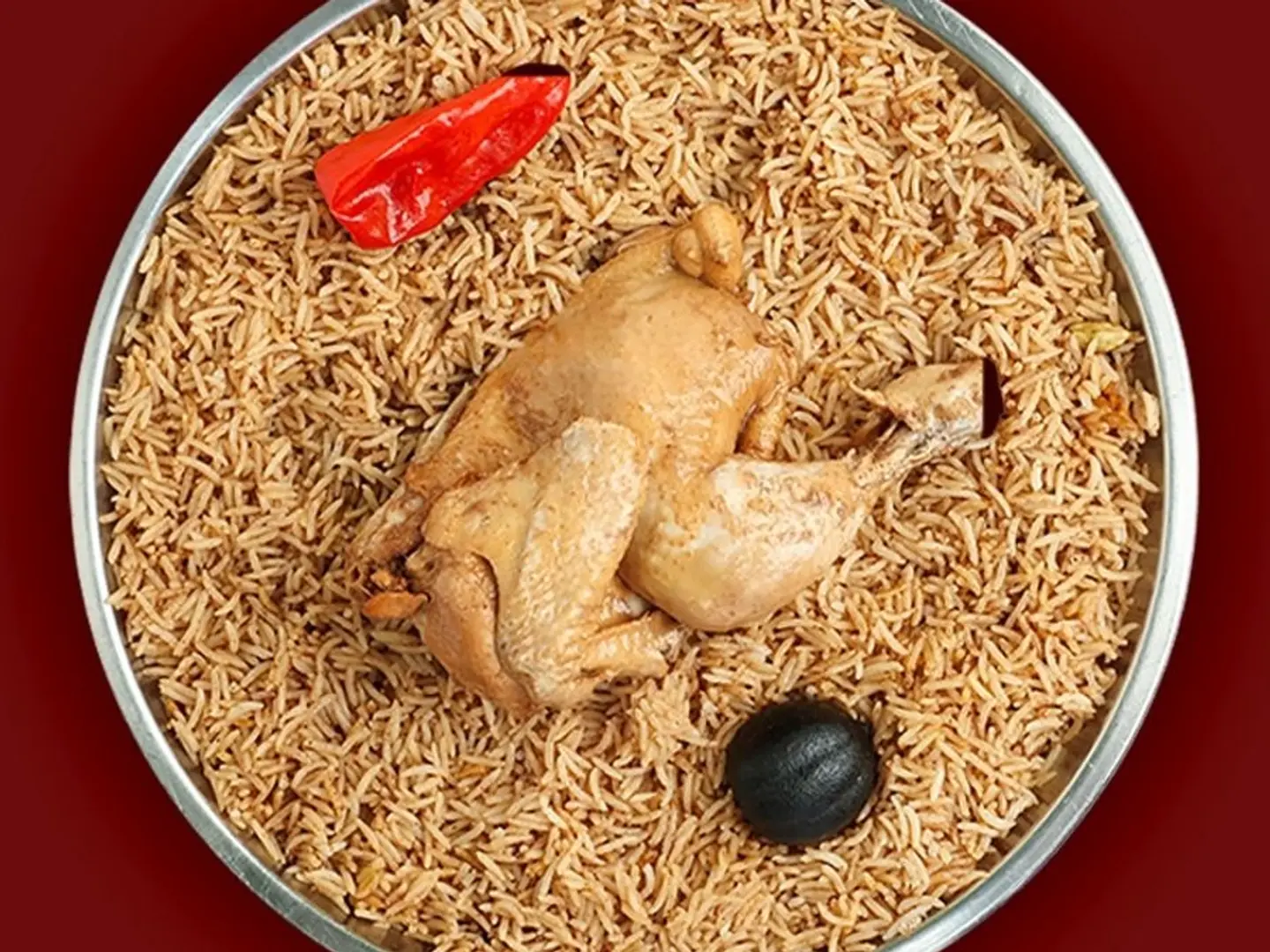 نصف حبة دجاج مضغوط العقبة