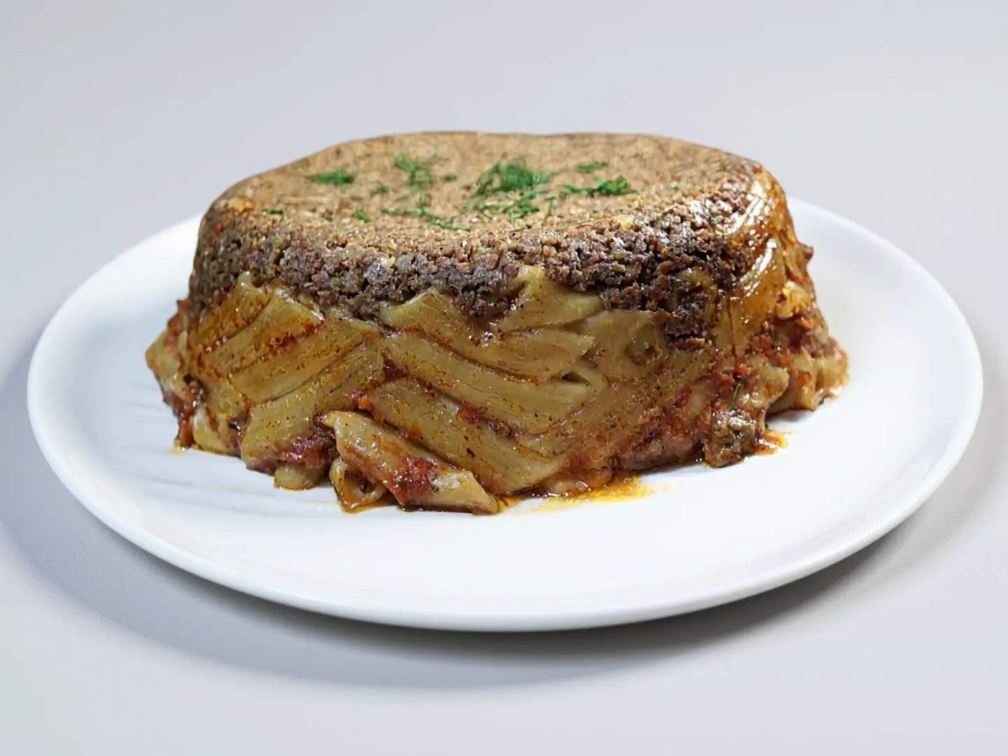 طاجن مكرونة باللحمة