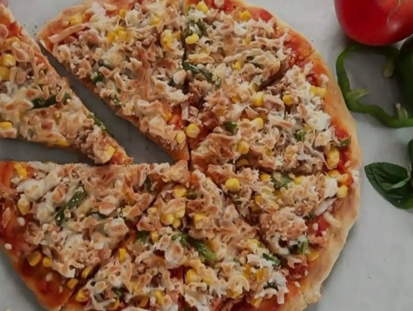 Tuna Pizza