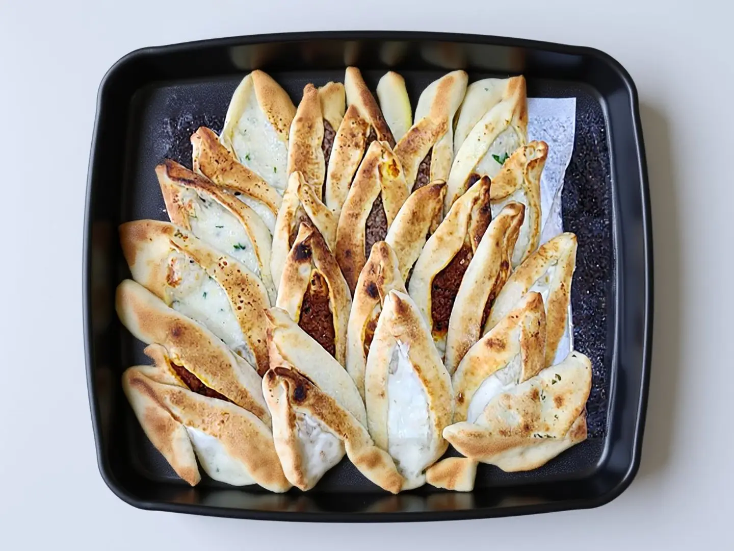 Mix Plate 60 Pieces
