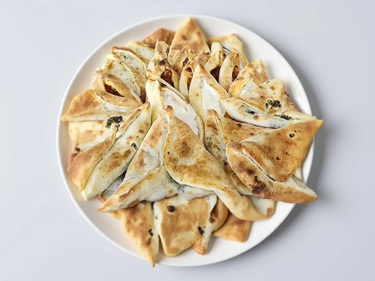 Mix Plate 70 Pieces