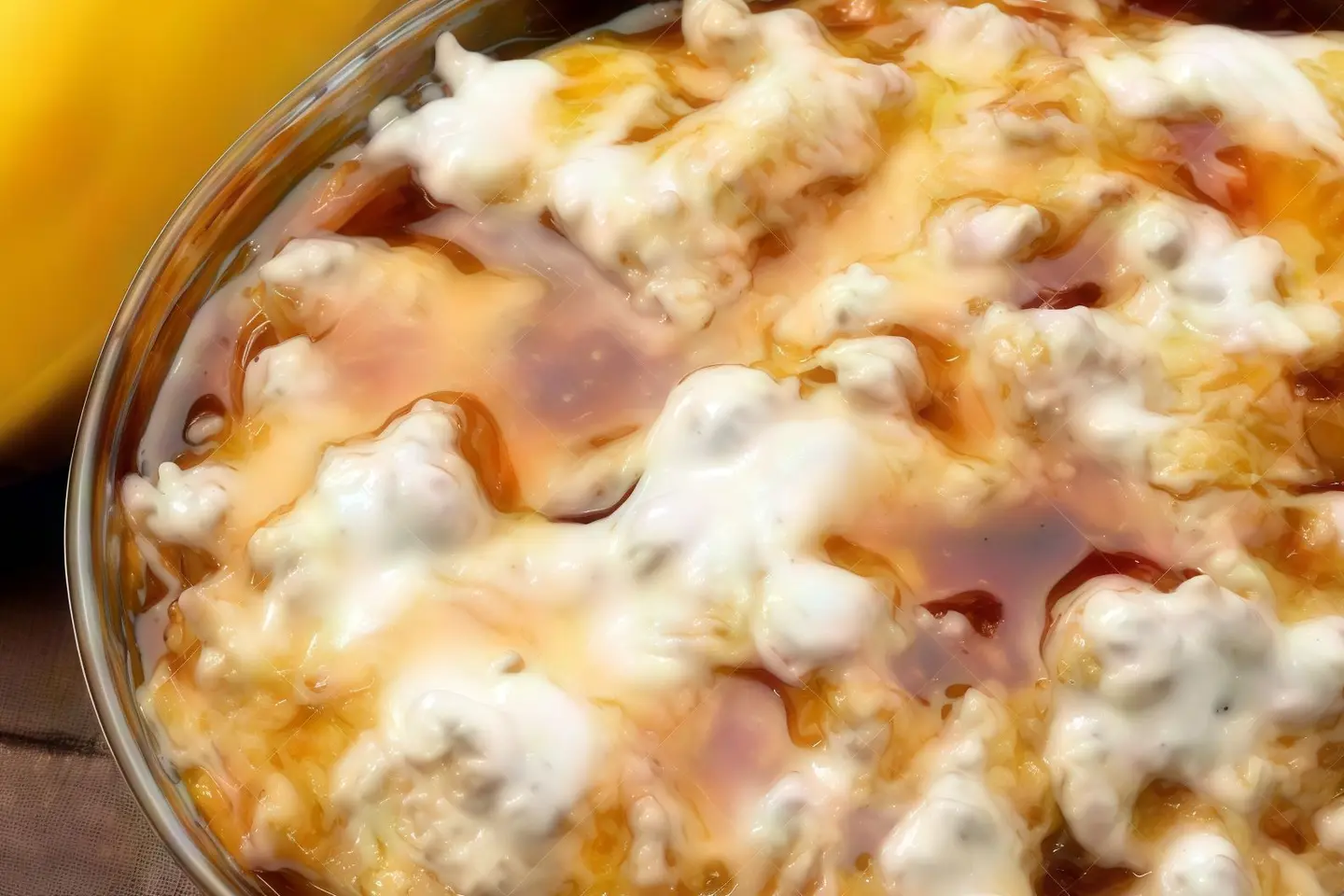 Masoub With Honey Cream