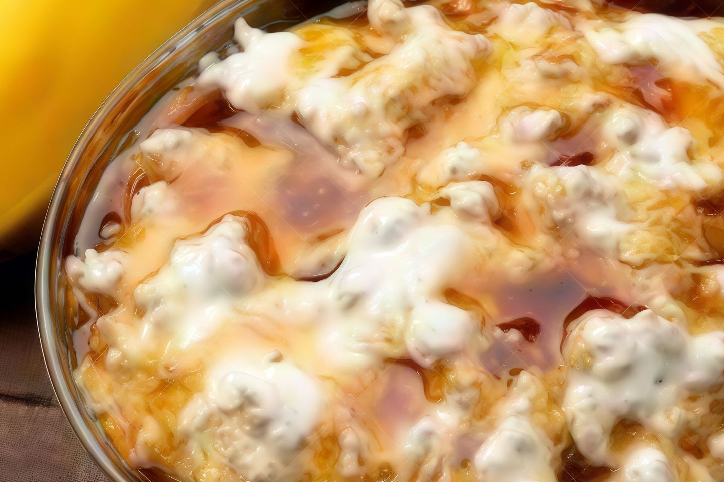 Masoub With Honey Cream