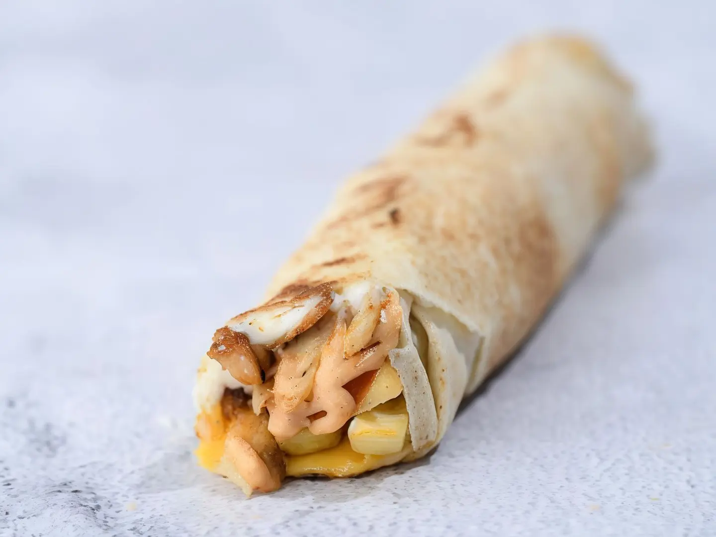 ساندوتش شاورما صغير شامي