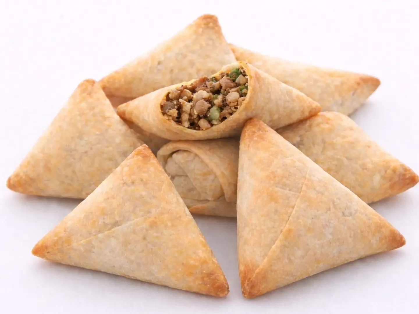 سمبوسة باللحم