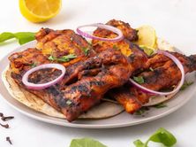 نصف حبة دجاج على الفحم بدون رز