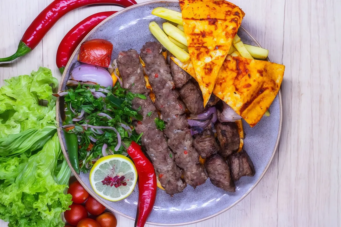 مشويات مشكل لحم