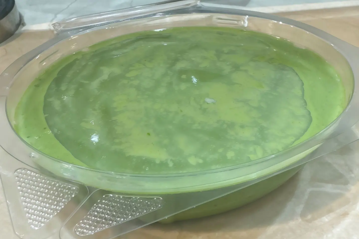 سلطة لبن حاره