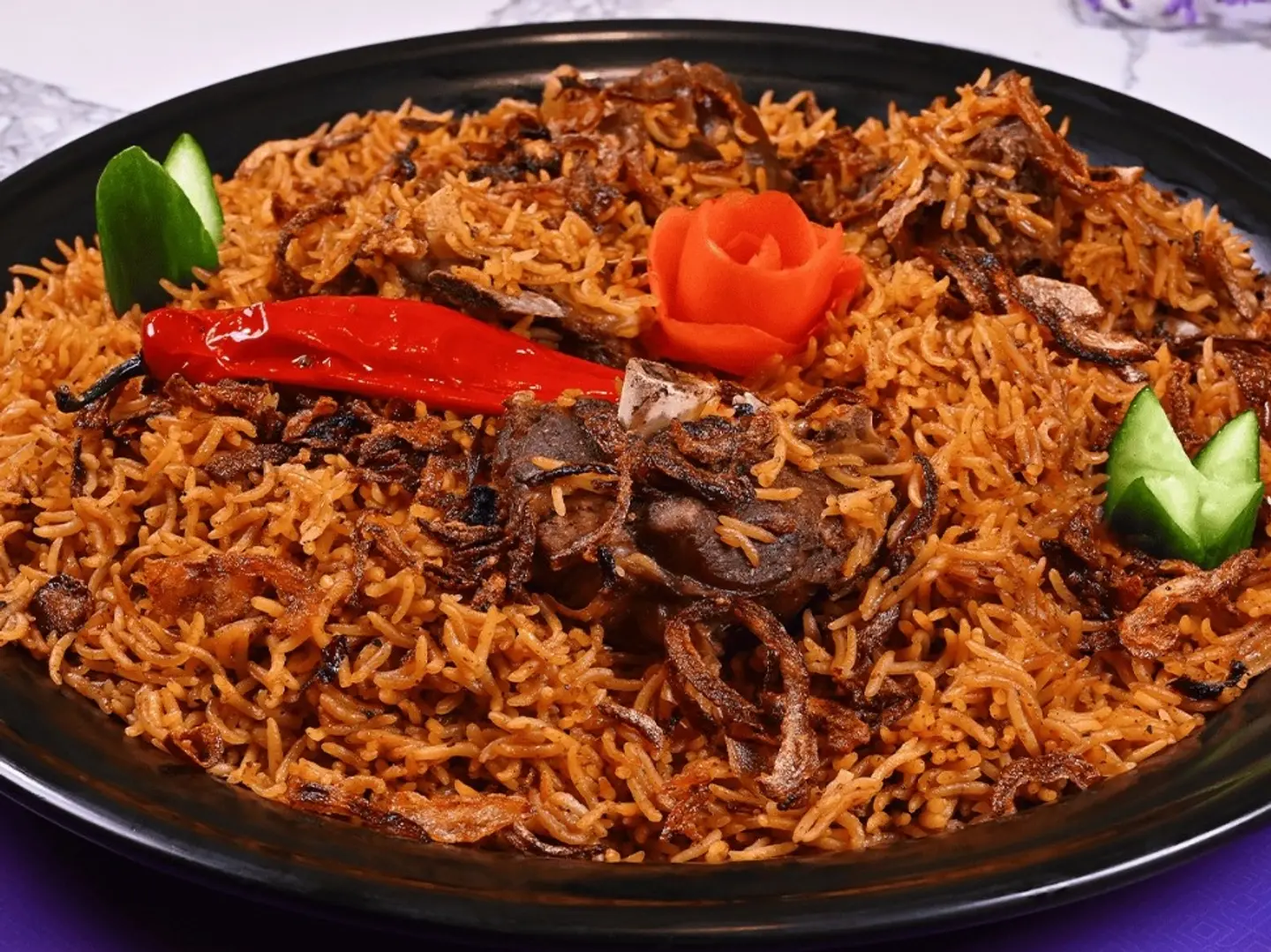 وليمة مضغوط غنم احمر