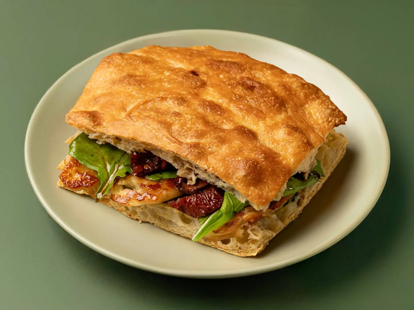 فوكاشيا حلوم