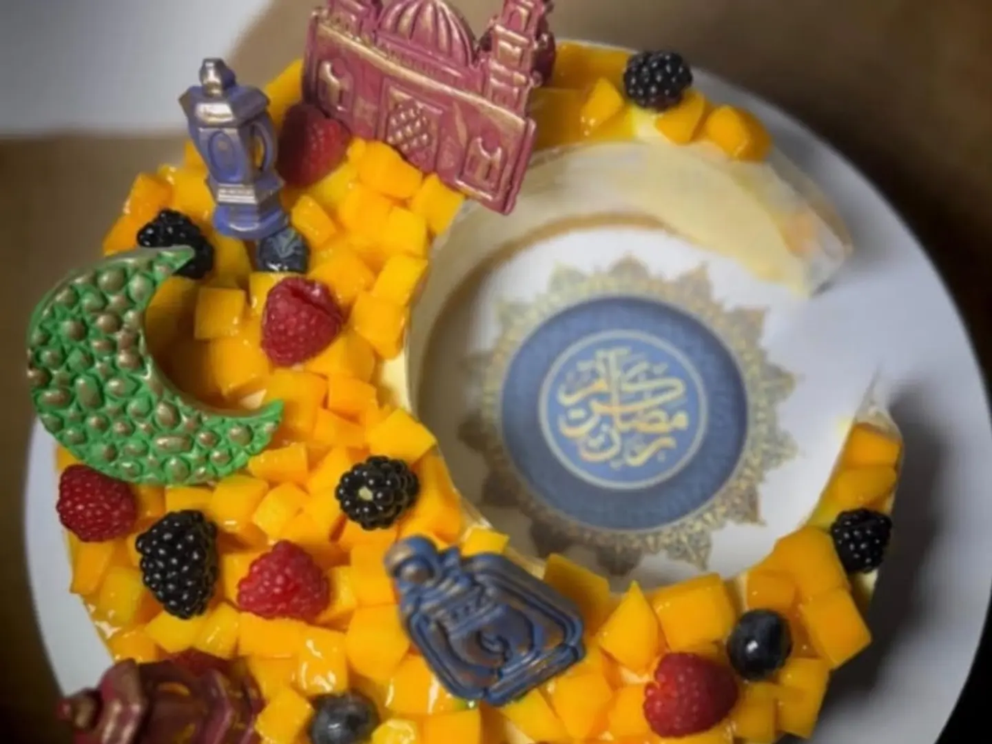 تشيز كيك مانجو الهلال
