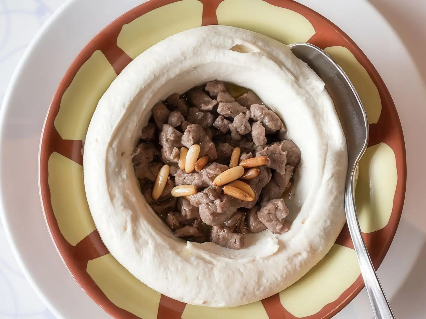 حمص باللحمه