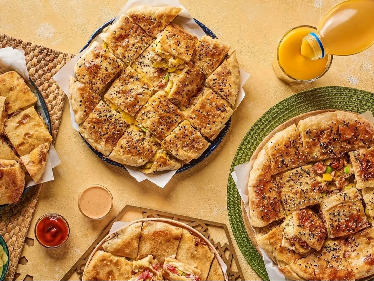 فطيرة مكس جبن مخصوص