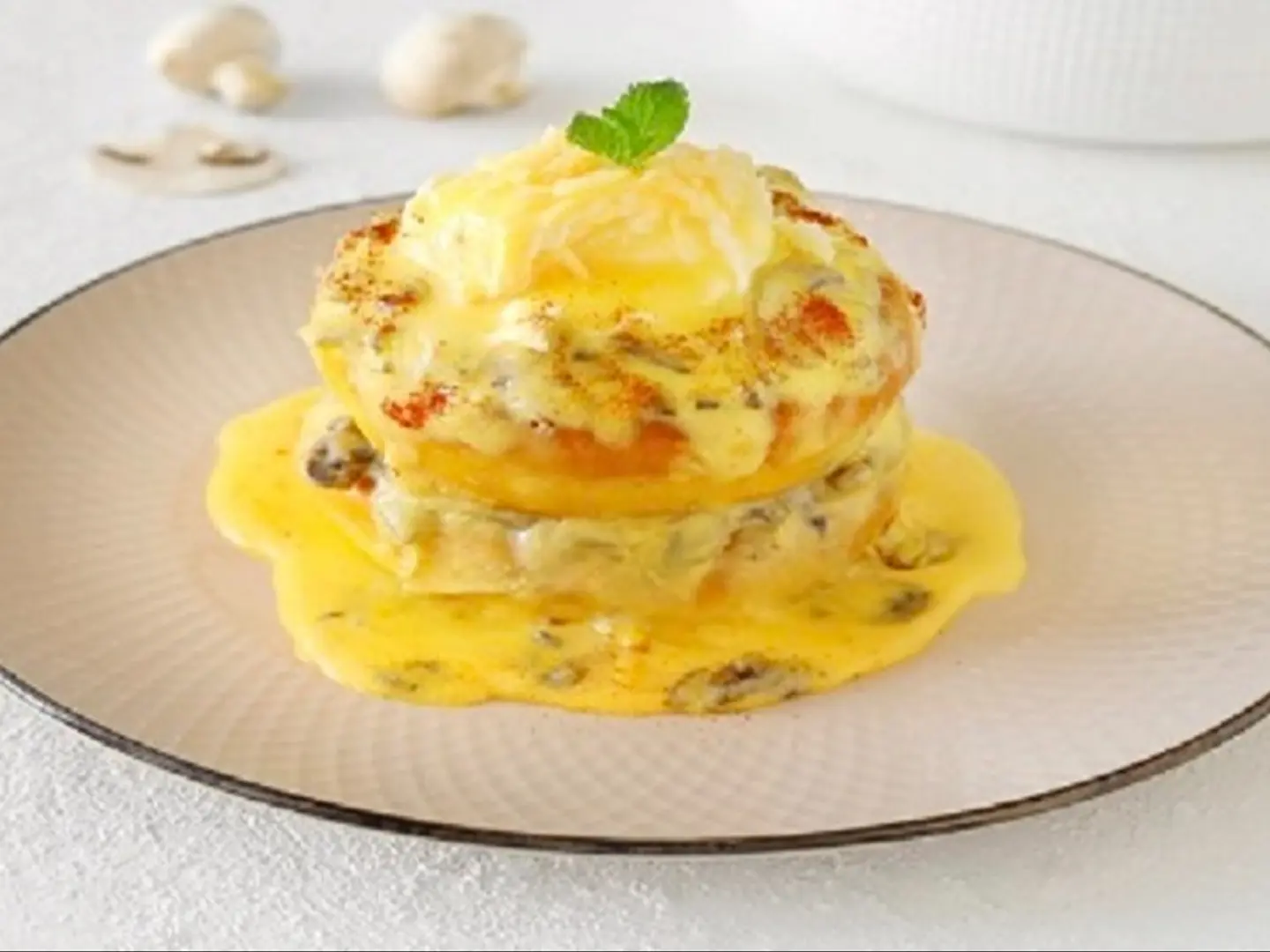 Mushroom Eggs Benedict