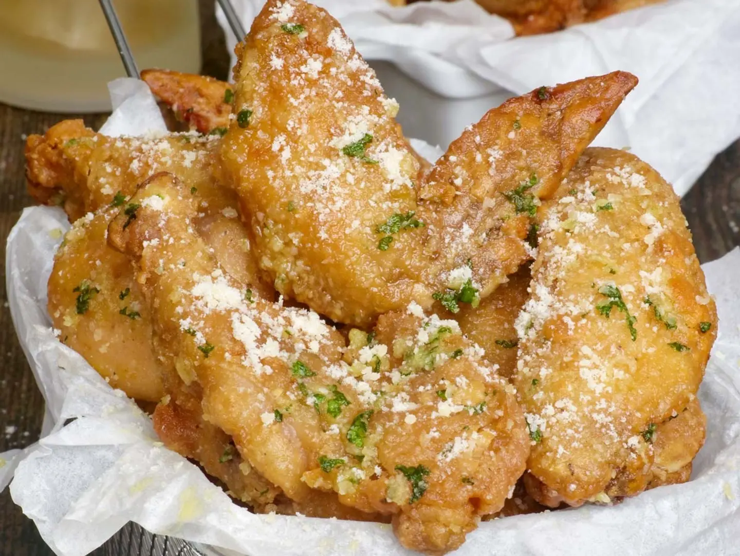 Garlic Parmesan Wings - 6 Pieces