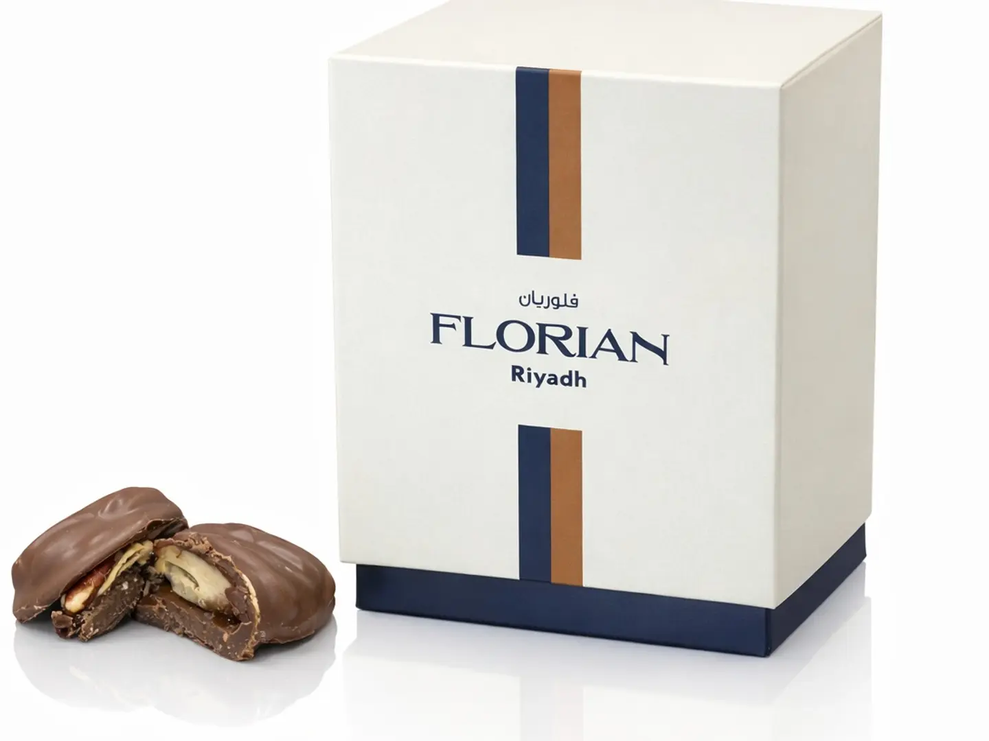 شوكولاتة محشوة بالبيكان والكراميل المملح 24 حبه