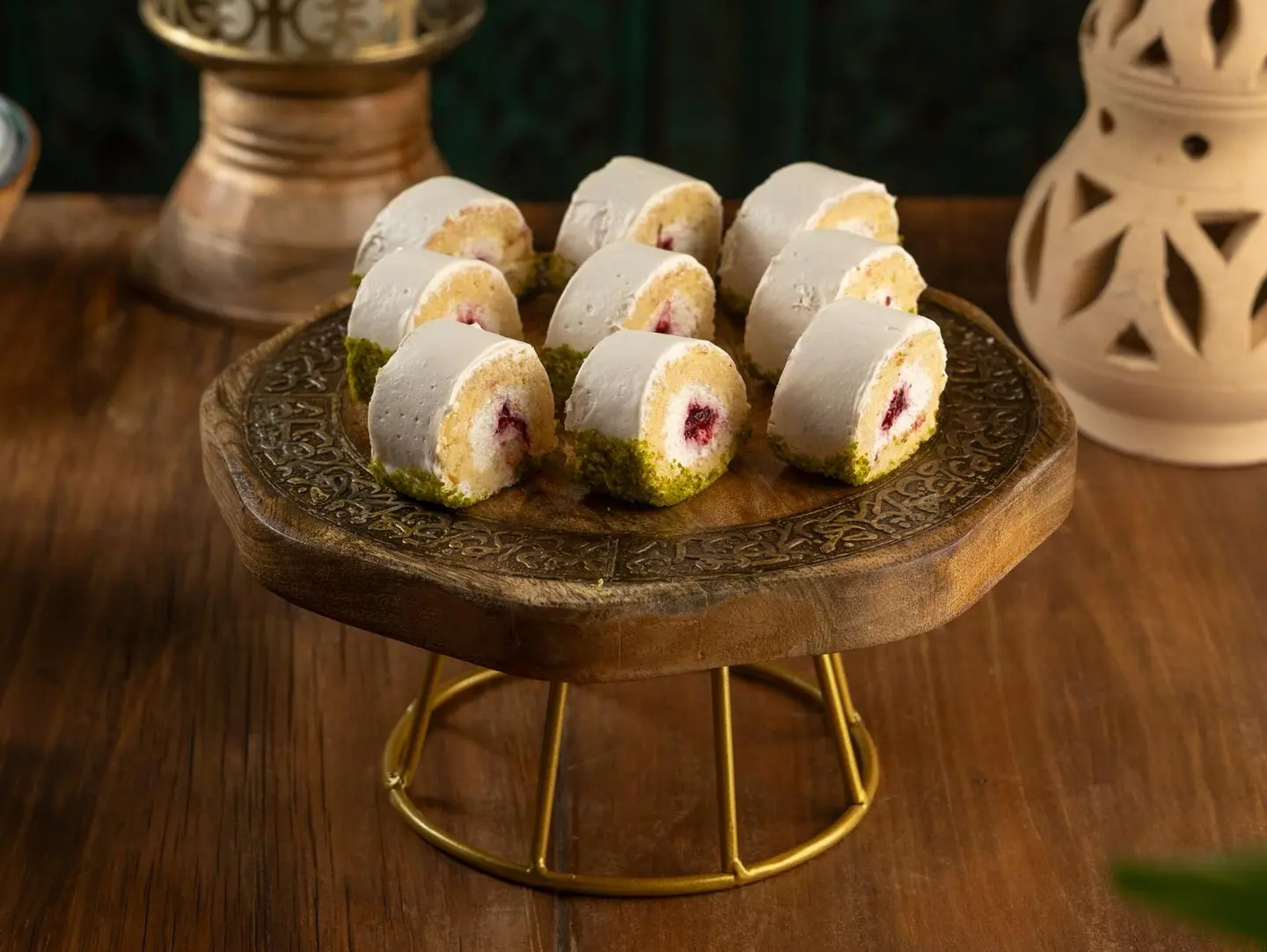 Almond & Raspberry Swiss Roll - 10 Pcs Of Cake