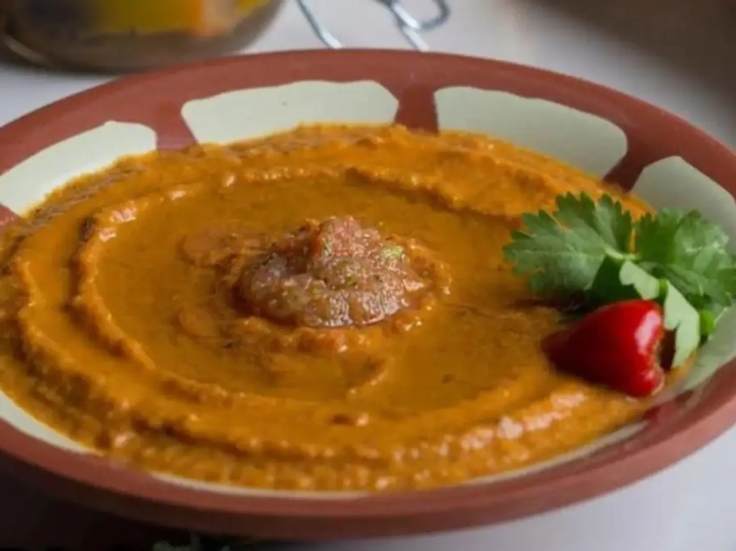 علبة فول صغير سادة