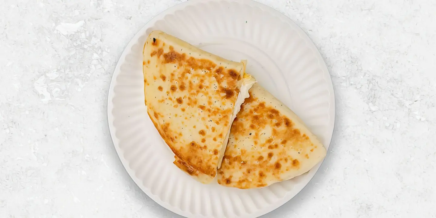 جبن موزريلا