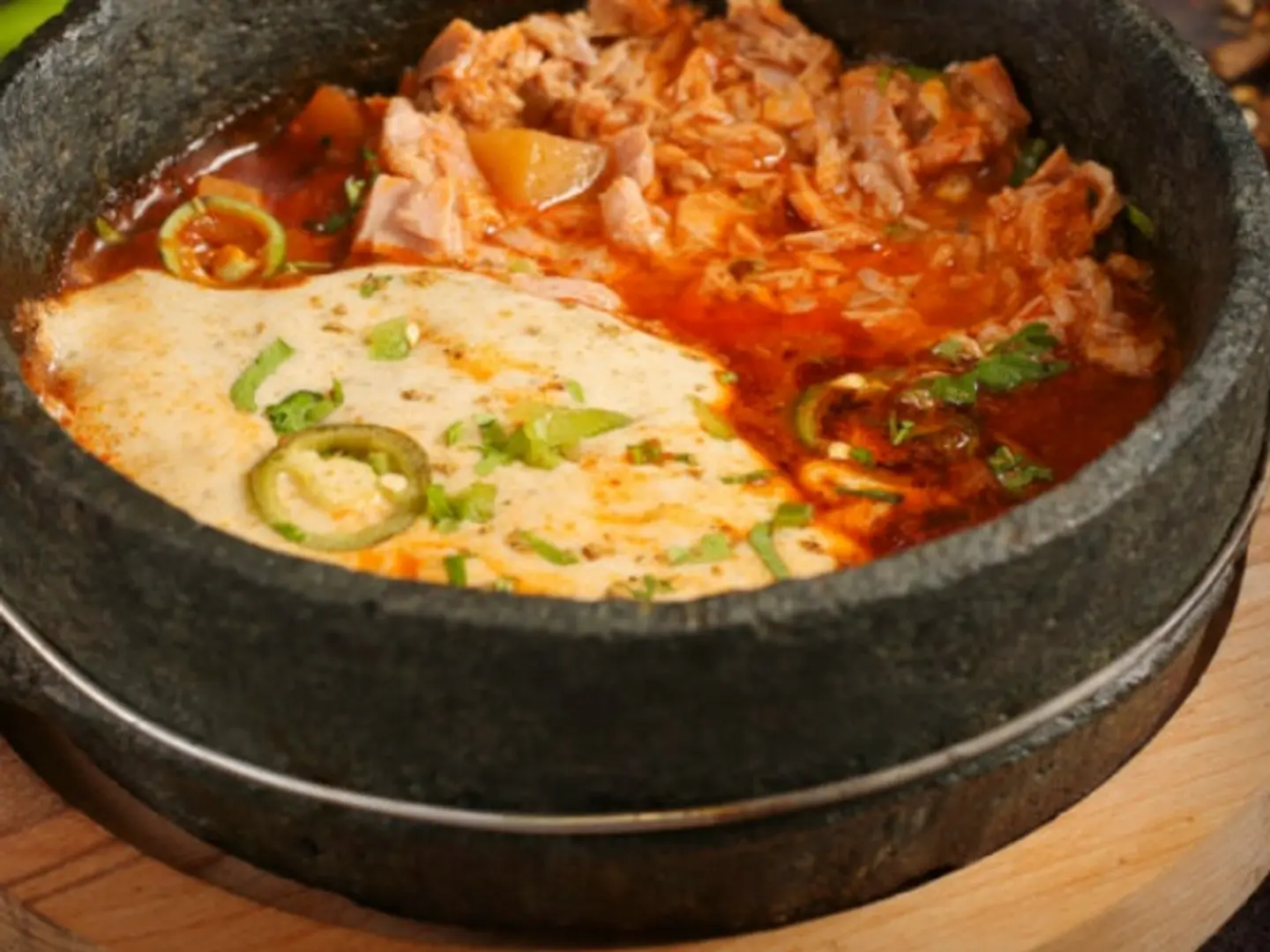 سلتة بالتونة