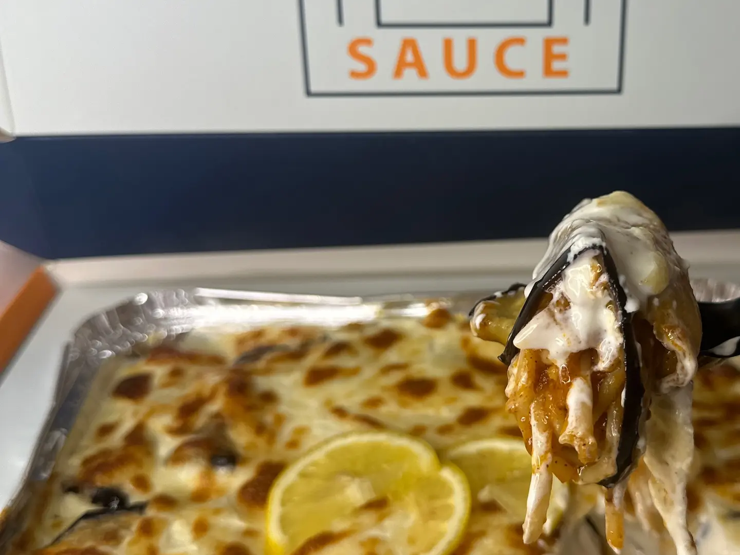 لفائف الباذنجان بالبشاميل