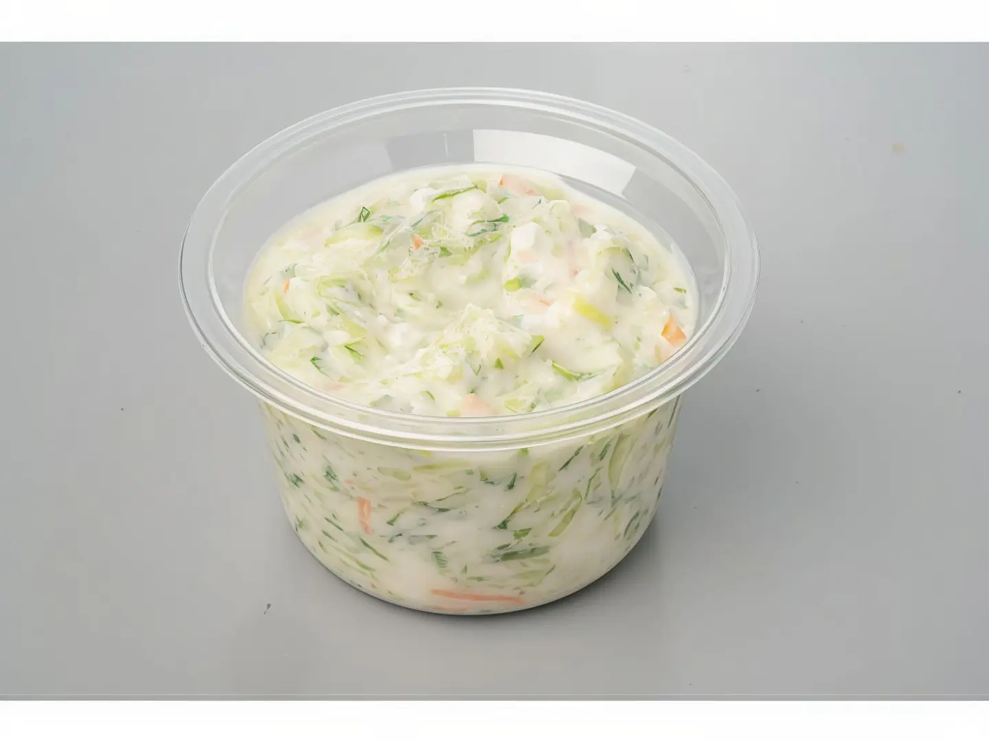 سلطه خيار باللبن