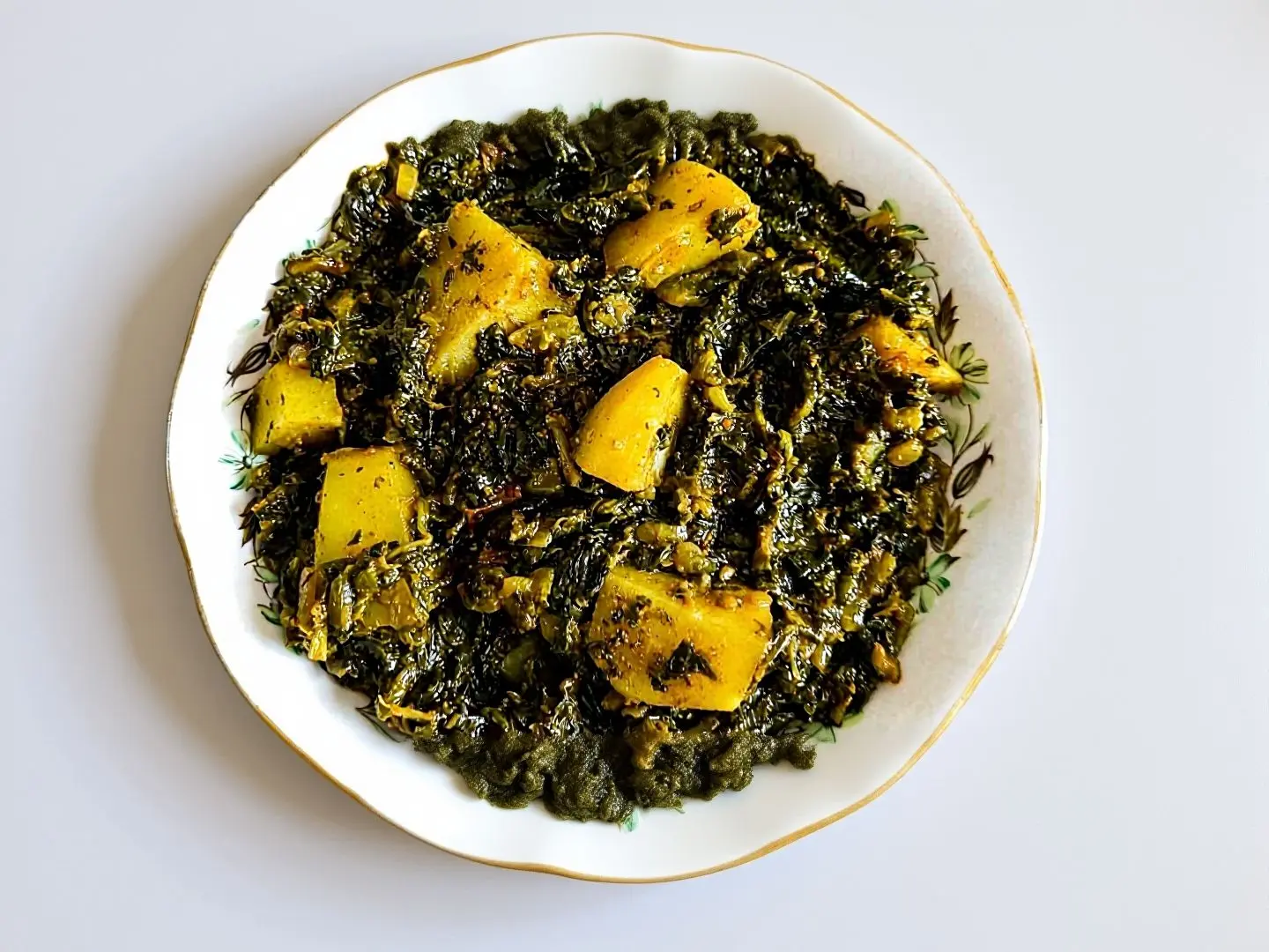 Aalo Paalak  Potatoes With Spinach