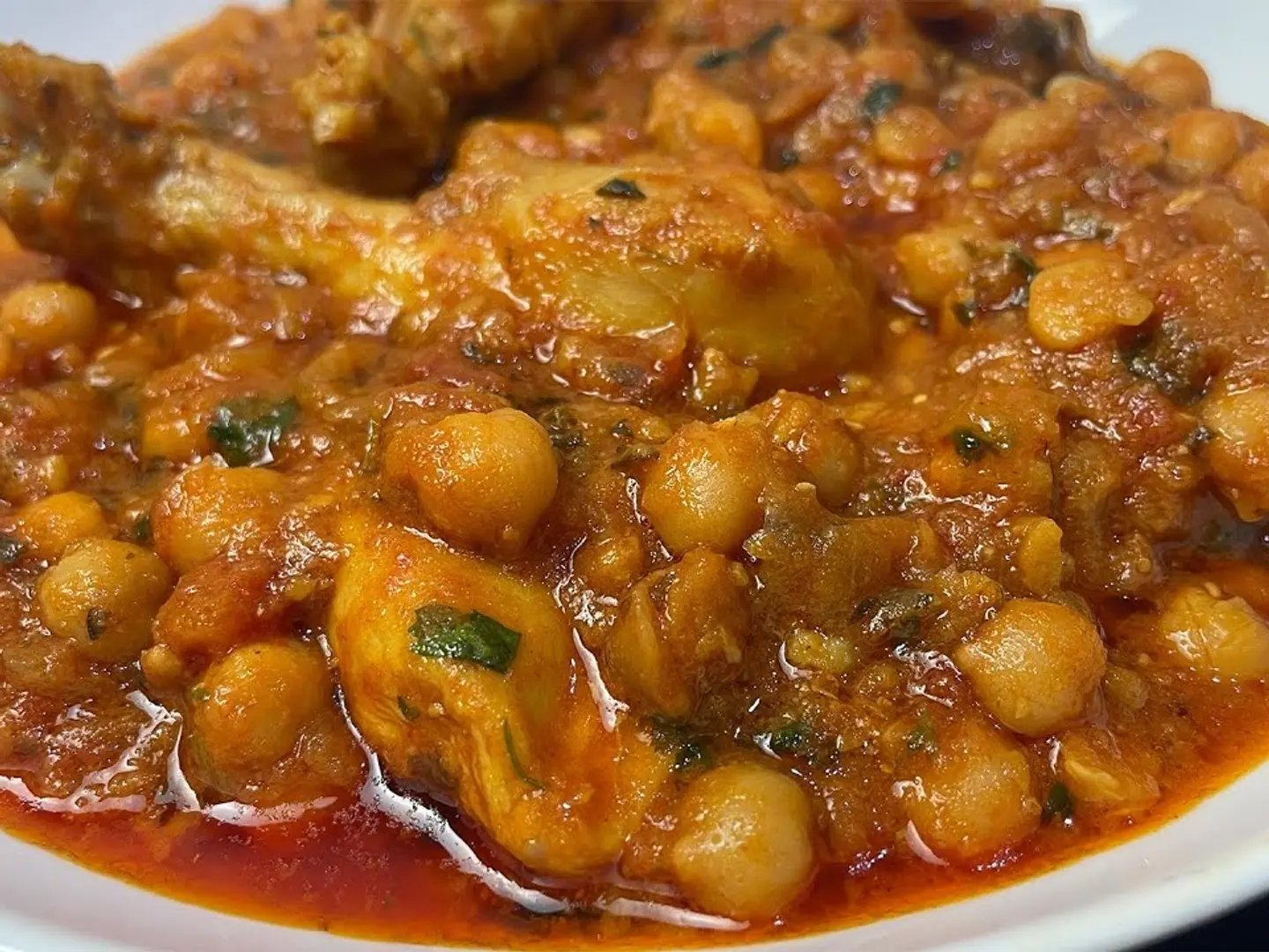 طبق الأحد المميز دجاج مع حمص