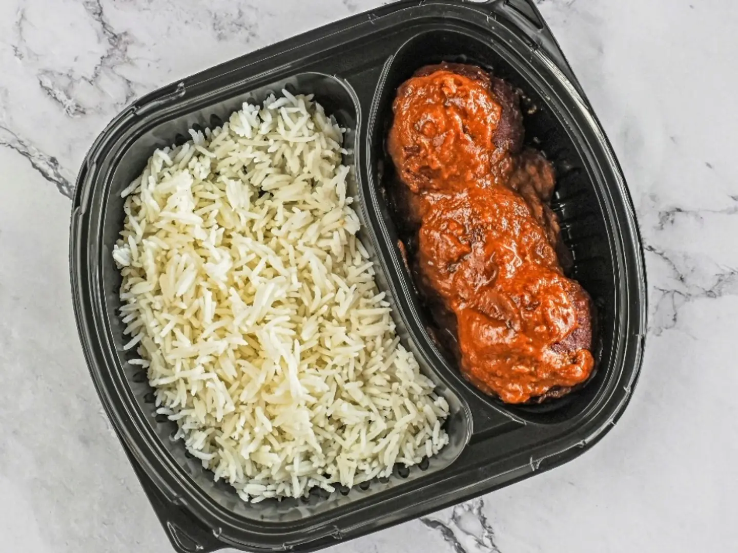 سويت اند تشيلي مع الأرز الأبيض