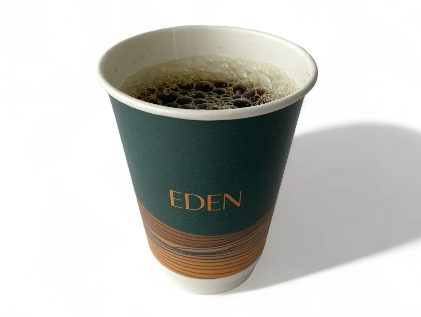 قهوة مقطرة مثلجة