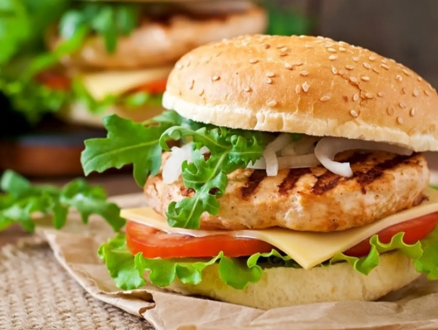 برجر دجاج حار