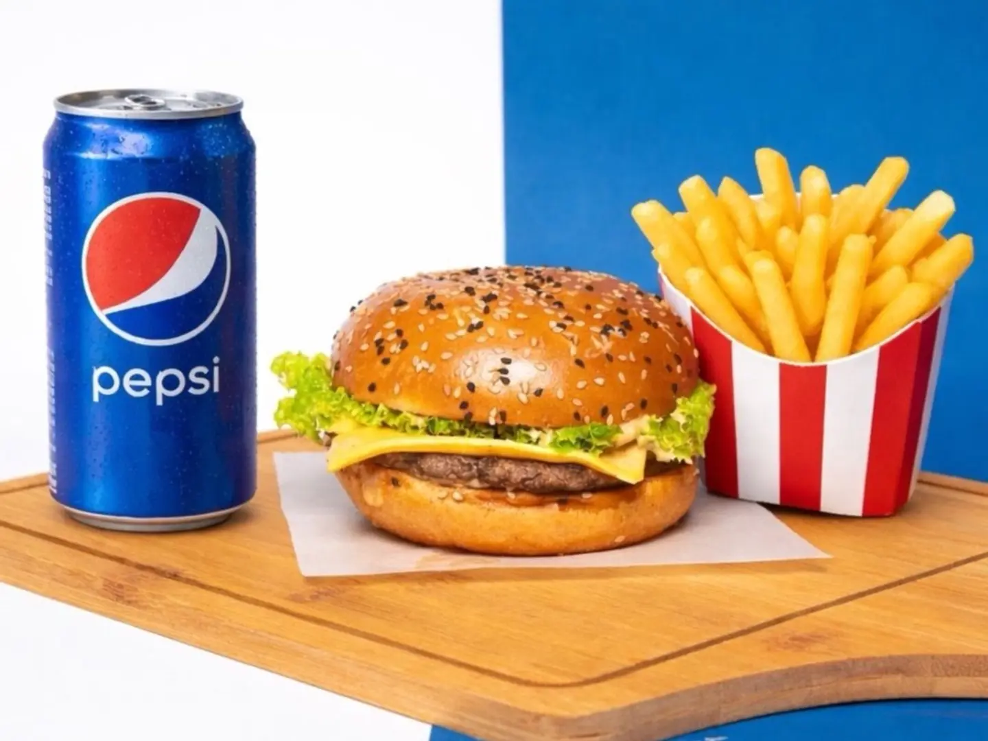 وجبة برجر لحم