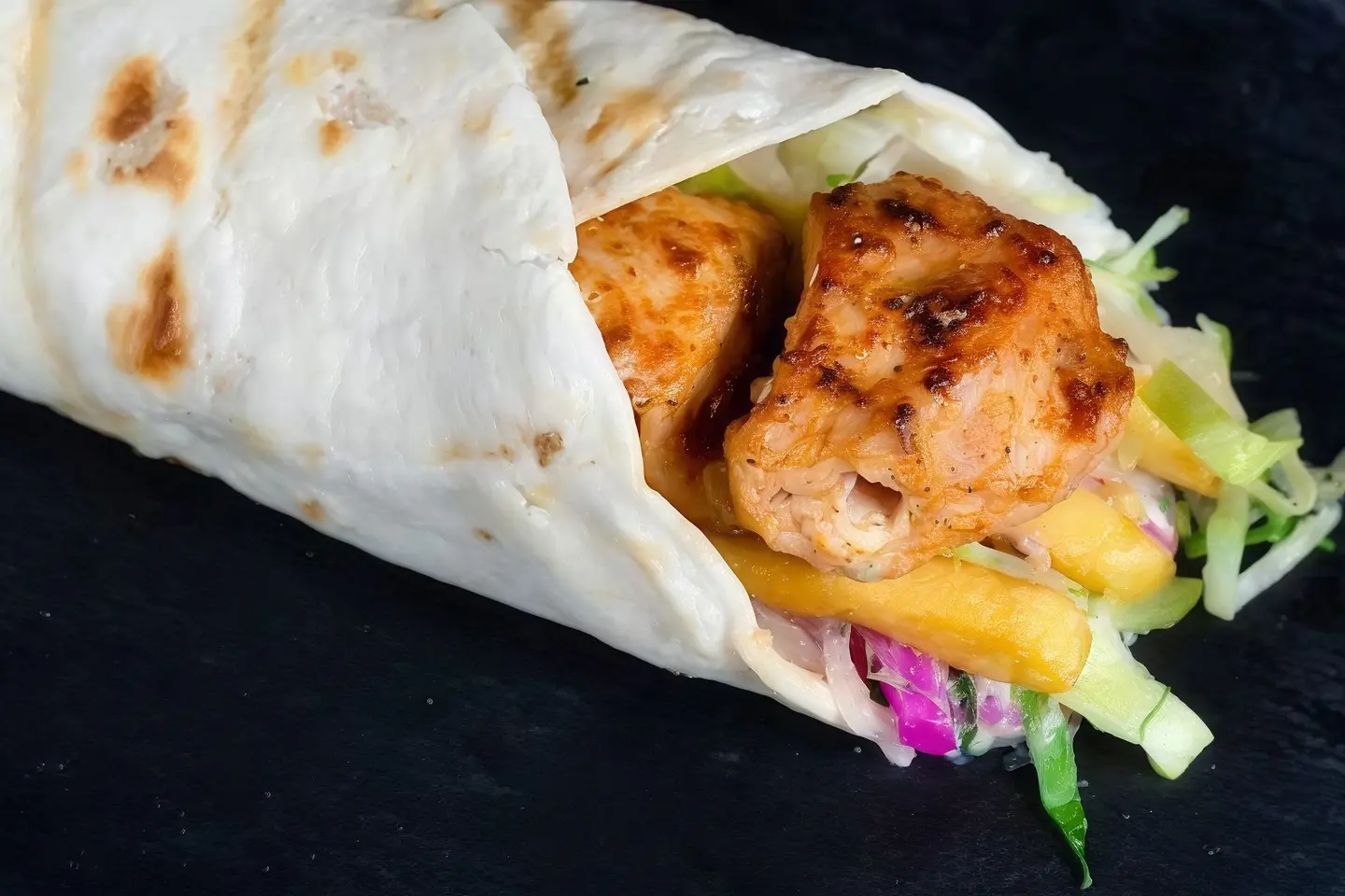 ساندوتش شيش طاووق