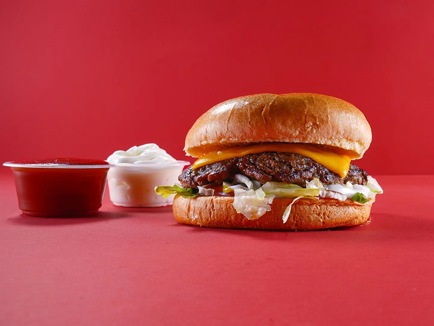 2برجر من اختيارك مع البطاطس