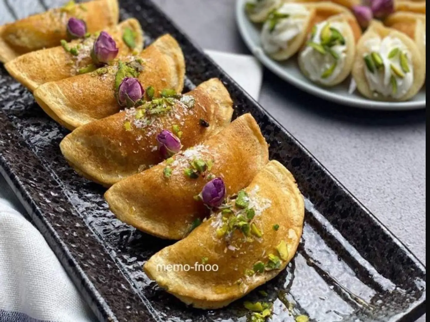 قطايف جبنة نص كيلو