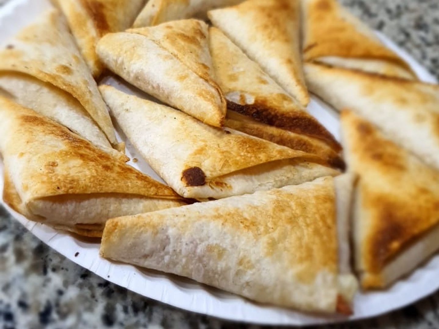 سمبوسة جبن