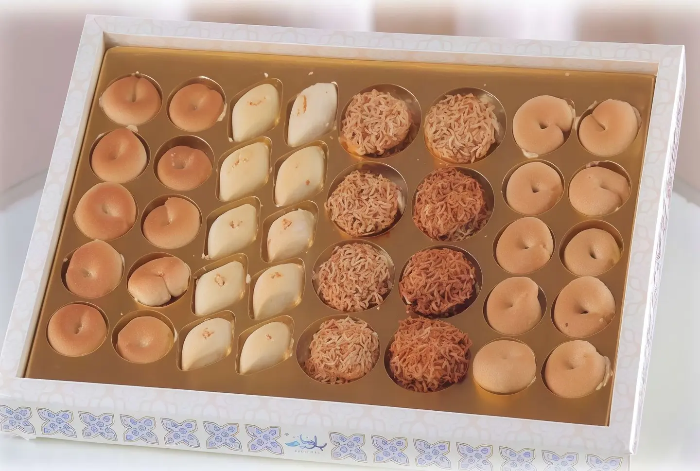 Mixed Ghoriba And Barazek Box