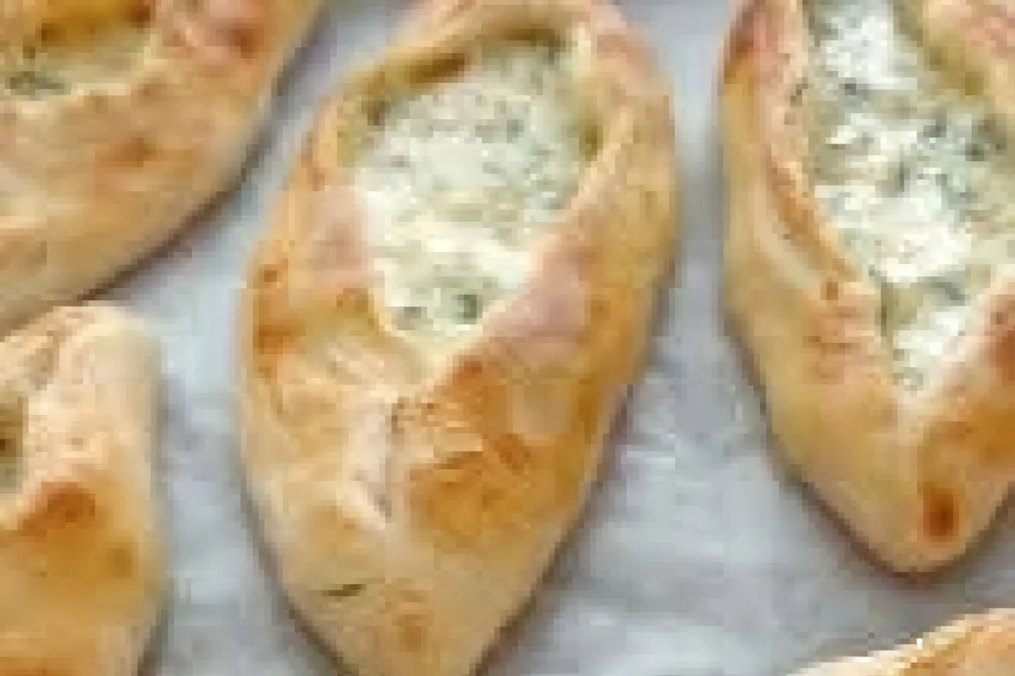 فطيرة عكاوي - صغير