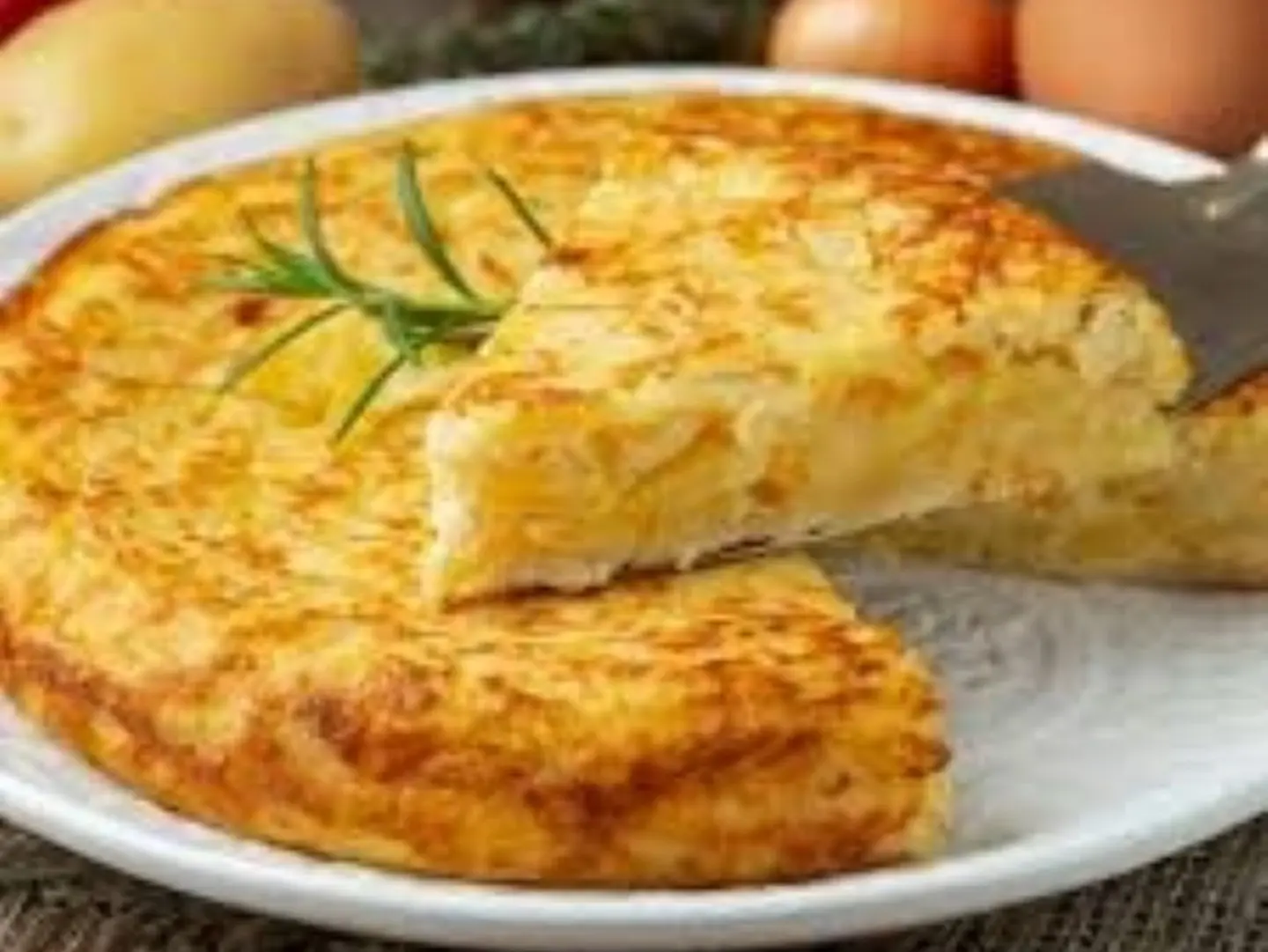 Omelette   Eggs With Grated Cheddar Cheese