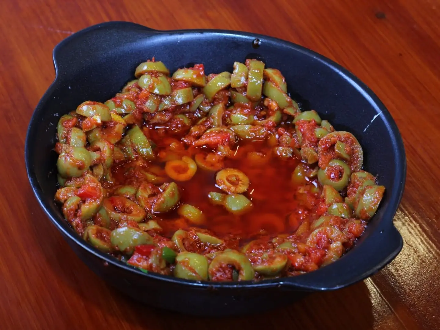 سلطة زيتون صغير