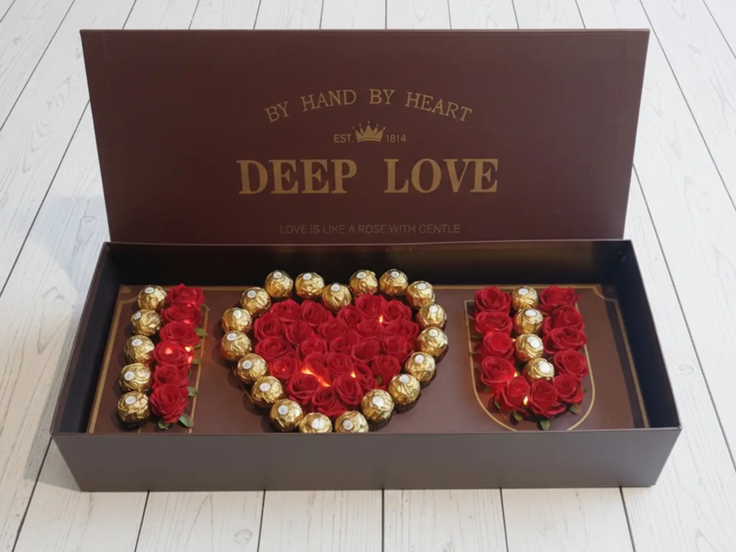 أحبك صندوق هدايا ورود